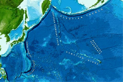 The bend in the Hawaiian-Emperor chain has long been a mystery to researchers. It is probably related to large-scale changes that took place in and dramatically altered the Pacific region around 50 million years ago. (Image reproduced from the GEBCO world map 2014, www.gebco.net)