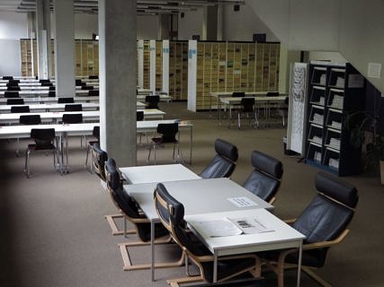 Main Library: journal reading room (image: FAU/Christoph Ackermann)