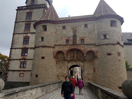 Hira Mir in front of a historic gate in Würzburg. (Image: Igbokwe Emmanuel)