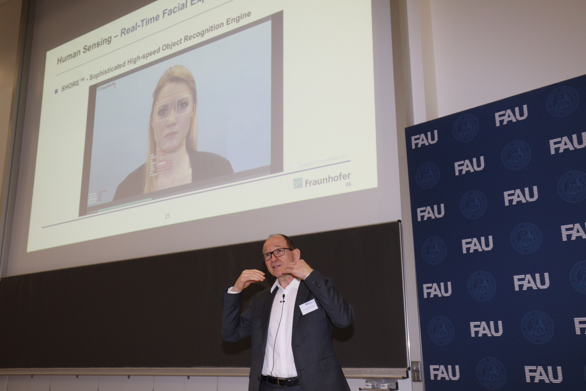 The University launched celebrations for the anniversary year with an academic symposium on 'Future of Research – Research of the Future'. An interdisciplinary approach was taken, with researchers from all disciplines at FAU joining international colleagues to cast a glance at the future of research. (Image: FAU/Kurt Fuchs)