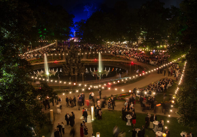 Advance ticket sales for the Erlangen Schlossgartenfest have begun
