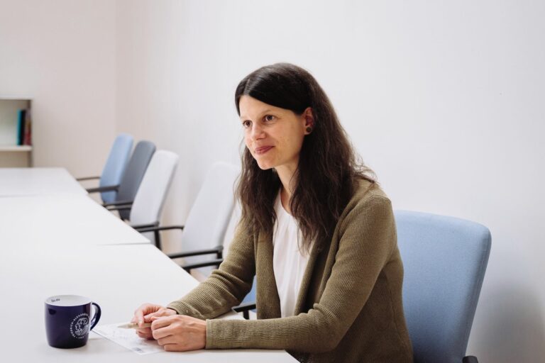 Face-to-face teaching in the digital world