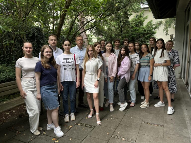 KNU-FAU Alliance: Summer school with students from Ukraine and Turkey