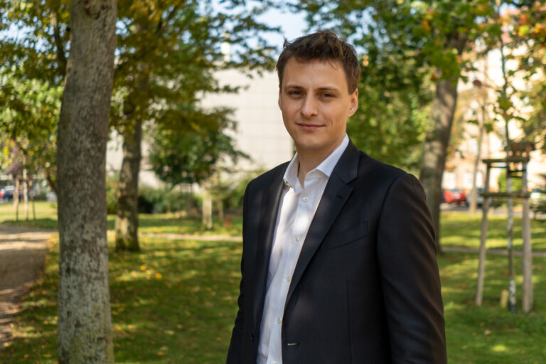 FAU Alumni #MyStory: Alex Blania, CEO Tools for Humanity