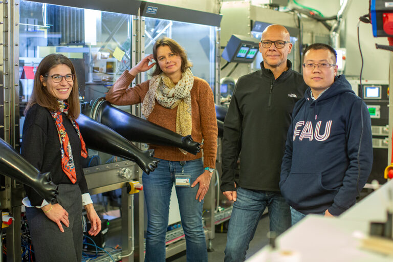 Solar power: Automated development of materials for solar cells