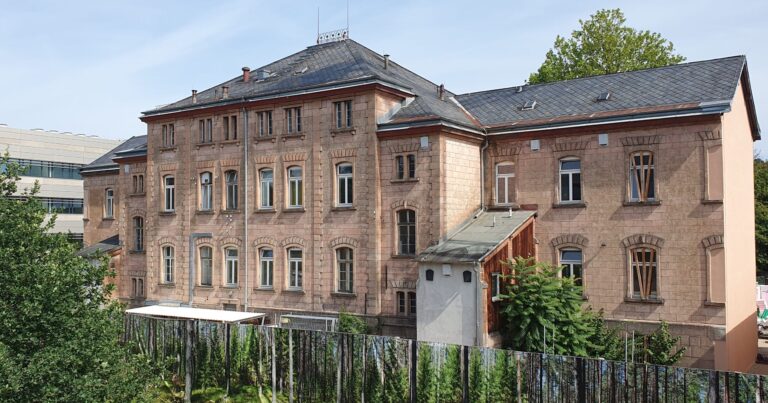 Former asylum in Erlangen to become a place of remembrance and learning