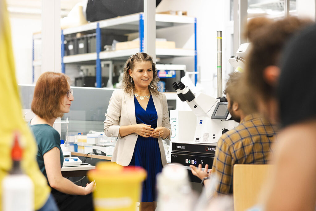 FAU researchers in a laboratory.