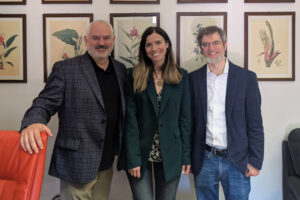 The scientists side by side.