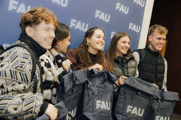 First semester welcome: Welcome to FAU