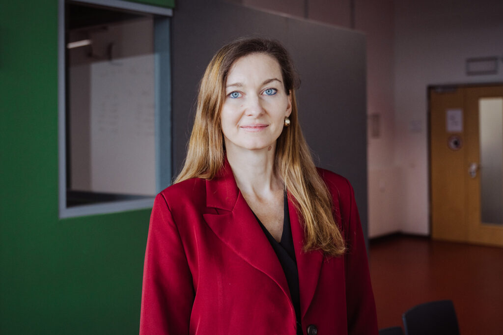 Dr. Maria Hammer