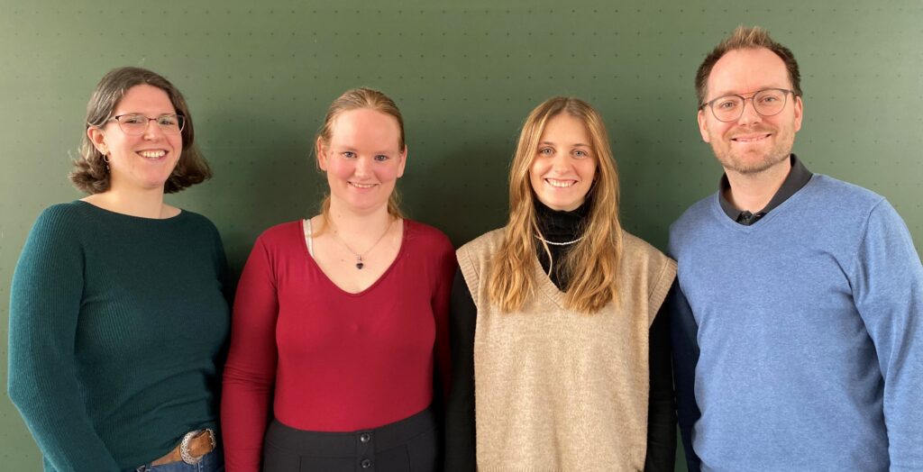 The FAU working group led by Prof. Killian Schober is researching why the immune system can remember a vaccination even decades later.