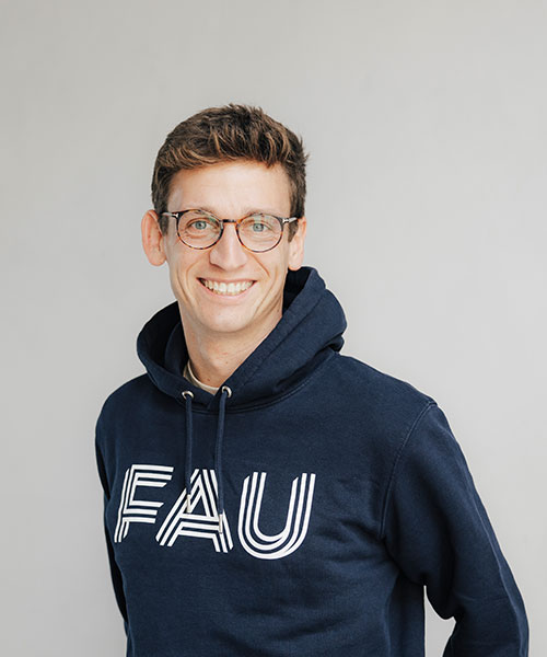 Porträt von Tim Klingberg