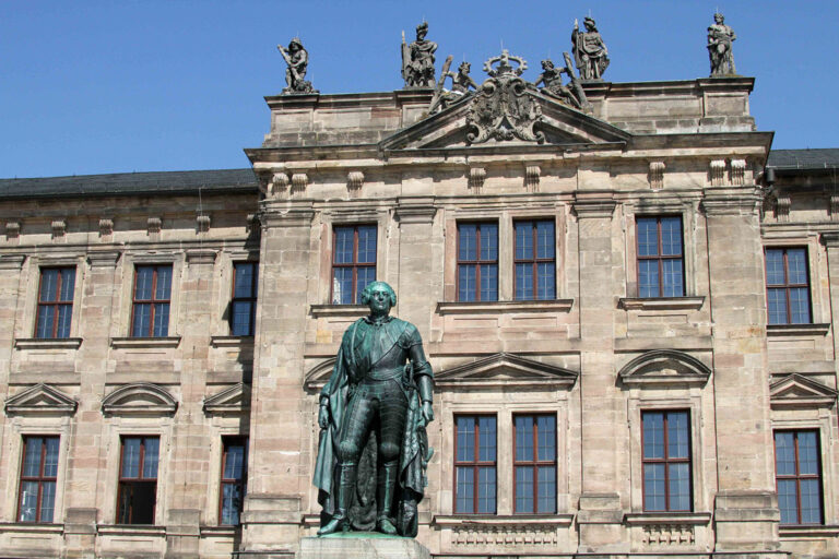 Budget committee gives go-ahead for Schloss and Chemikum
