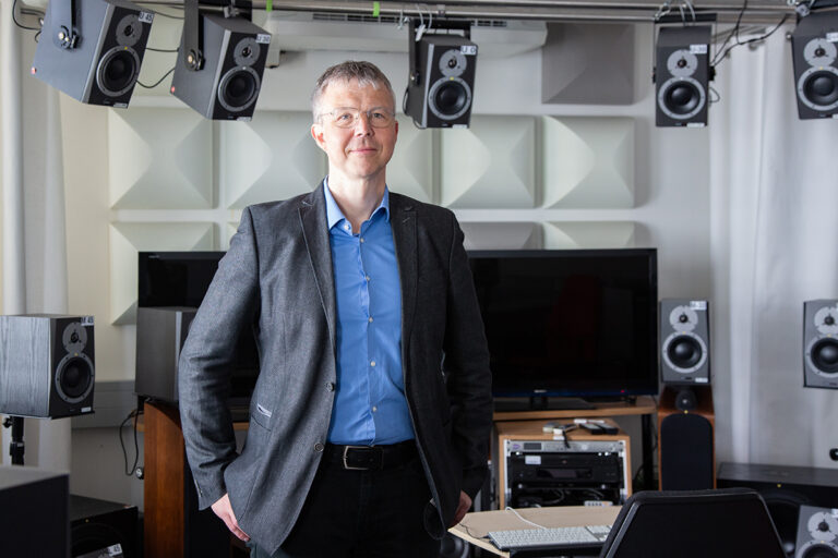 New to FAU: Prof. Dr. Frederik Nagel
