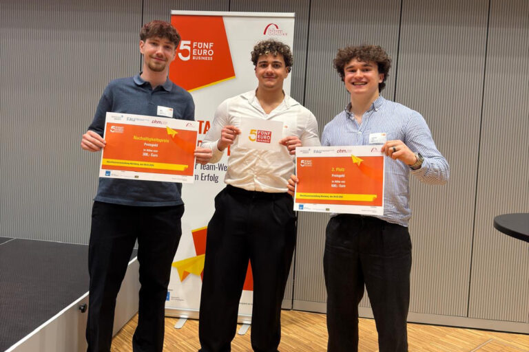Sustainability Award and second place in the 5 Euro Business competition